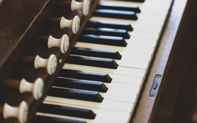 Pump Organs in Popular Culture: From Classic Movies to Modern Music